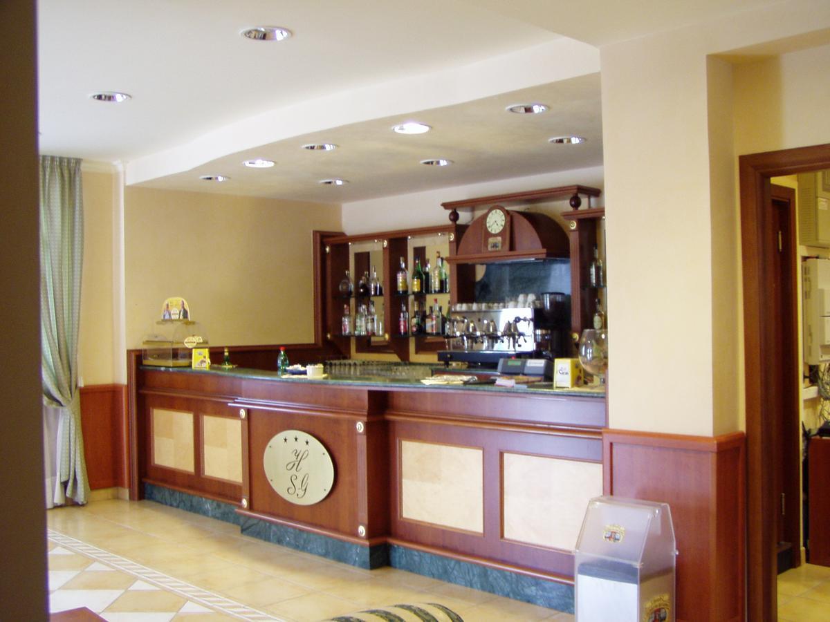 Hotel San Giorgio سان نيكولا أرسيلا المظهر الخارجي الصورة